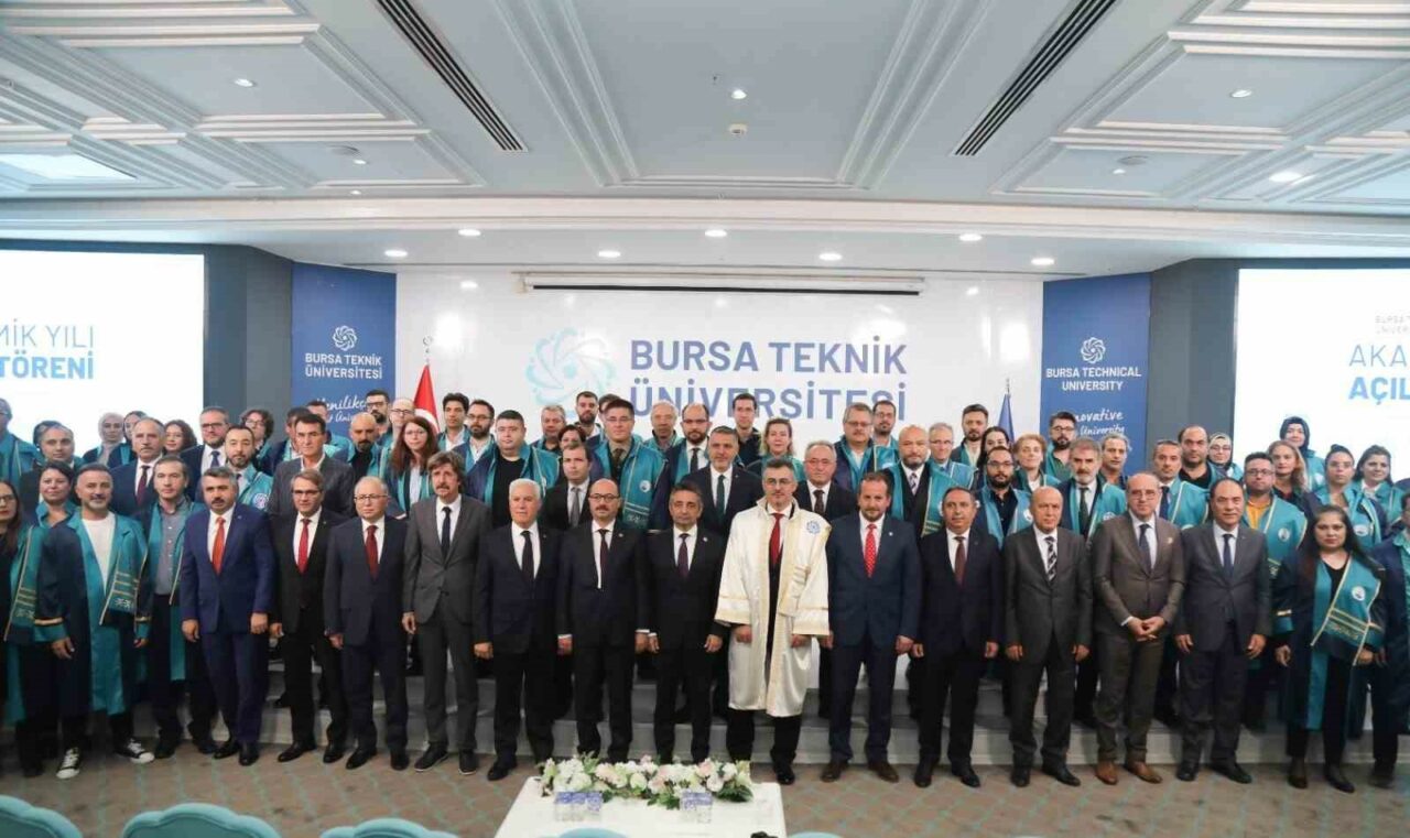 BTÜ’de yeni dönemin ilk dersi Prof. Dr. Karataş’tan