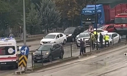 Bursa’da yağış kazaya neden oldu