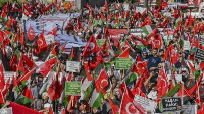 Binlerce kişi meydanlarda: İstanbul ve Ankara’da Filistin’e destek, İsrail’e tepki!