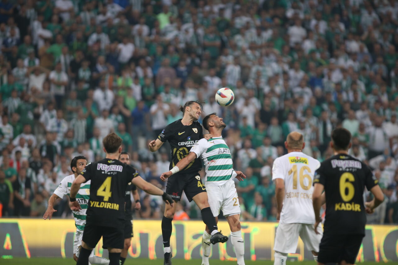 Bursaspor kaleyi kapattı!