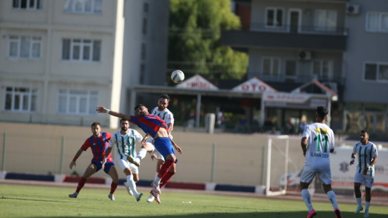 Bursaspor’da fikir birliği! Bursaspor’da Silifke beraberliği sonrası tüm takım tek bir noktada fikir