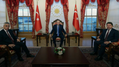 Dolmabahçe’de kritik toplantı! Erdoğan, Bakan Tunç ve Bakan Memişoğlu’nu kabul etti