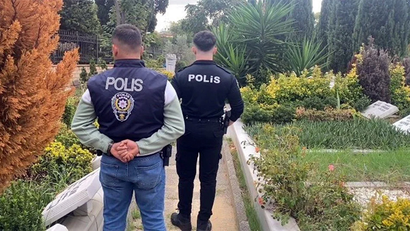 Cem Garipoğlu’nun mezarında polis nöbeti