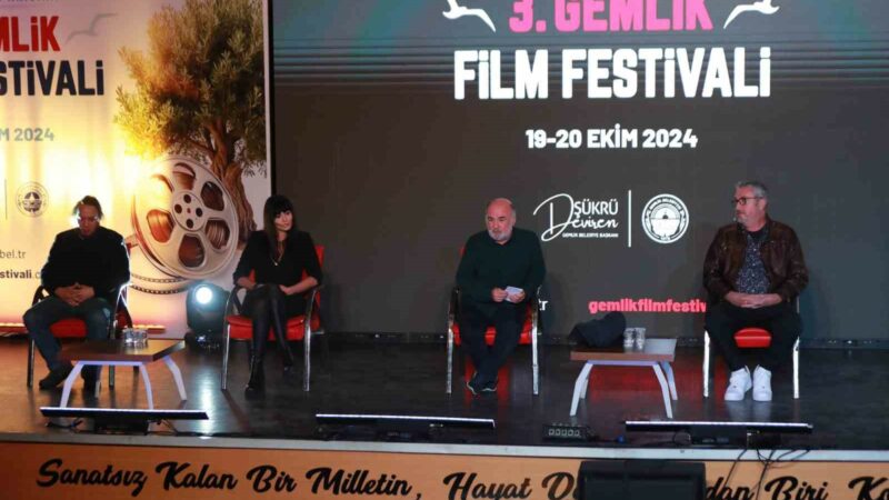 Gemlik Film Festivali 3. kez kapılarını açtı Gemlik Belediyesi tarafından Eşref Kolçak anısına düzenlenen Gemlik Film Festivali,