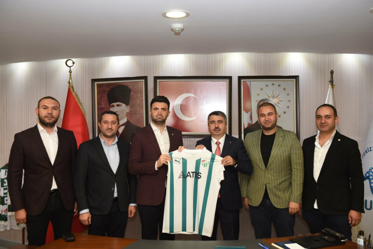 Bursaspor yönetiminden Başkan Oktay Yılmaz’a ziyaret