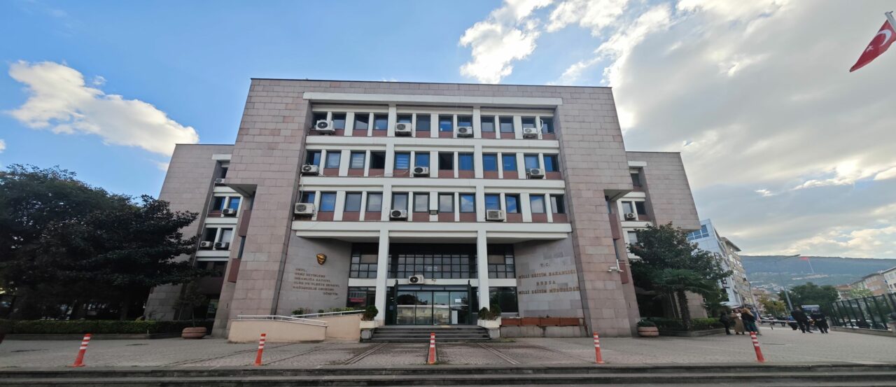 Bursa’da öğretmene saldırı! İl Milli Eğitim’den açıklama