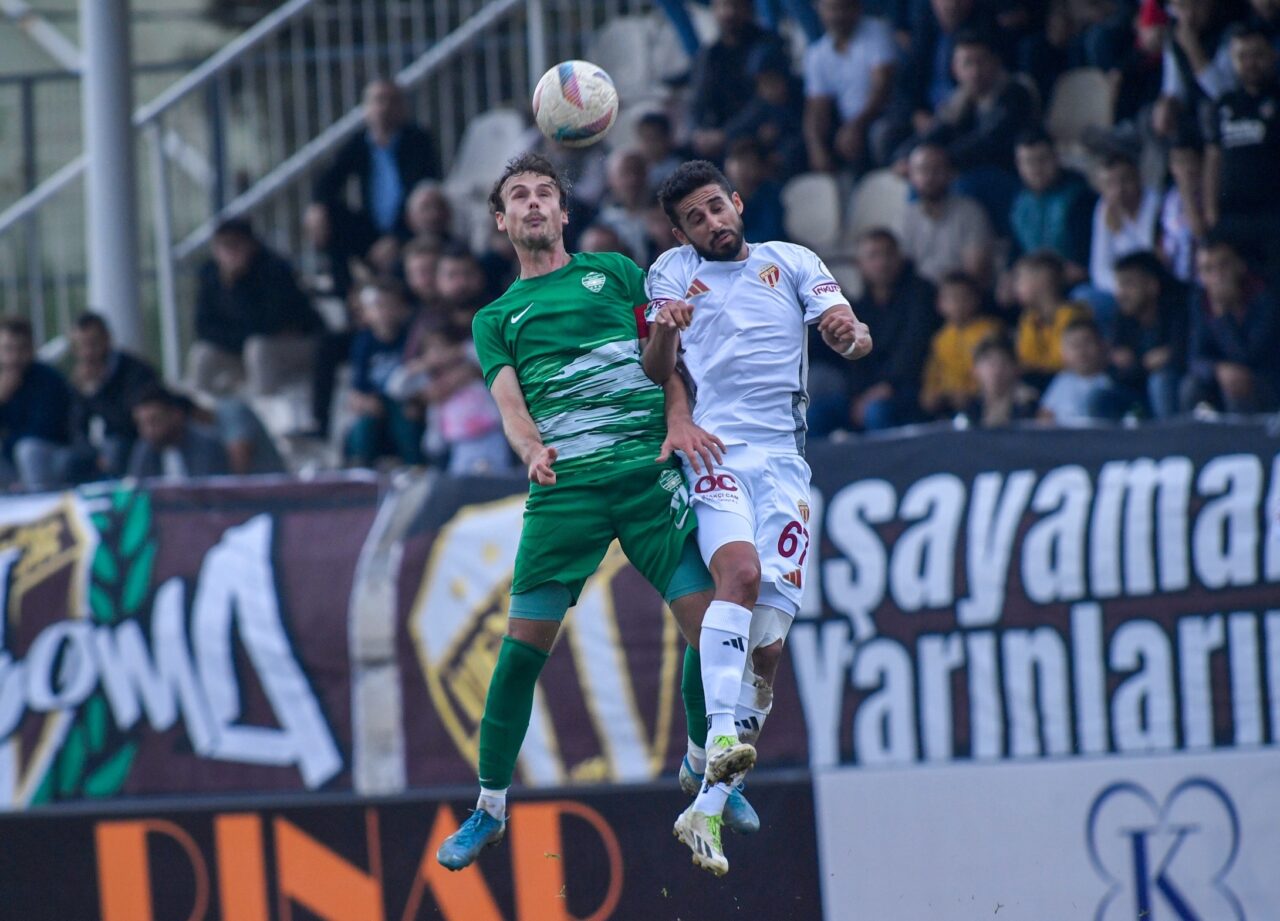 2.Lig’deki Bursa ekibi 3 puanı kıl payı kaçırdı