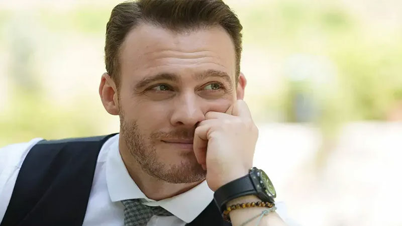 Kerem Bürsin’in yeni aşkı ortaya çıktı Son olarak "Mavi Mağara" adlı yapımla adından söz ettiren ünlü