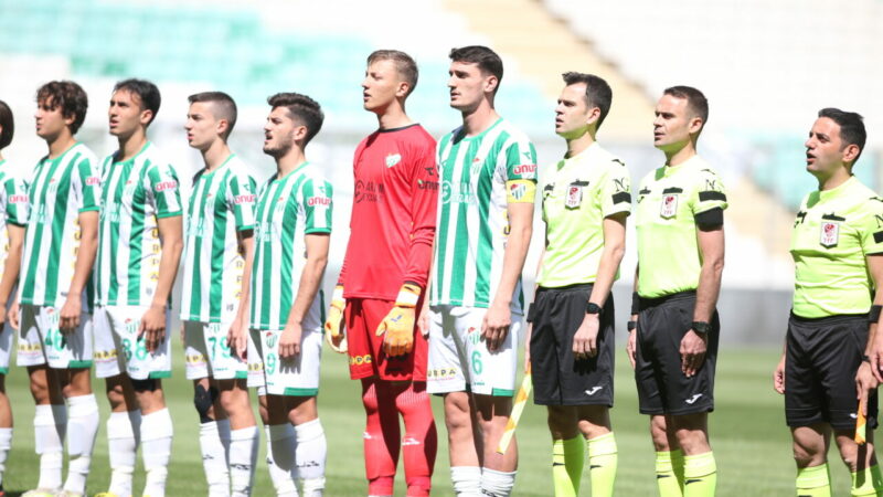Bursaspor’un kupa maçına tanıdık hakem! Bursaspor’un Ziraat Türkiye Kupası 3. Eleme Turu’nda yarın evinde oynayacağı