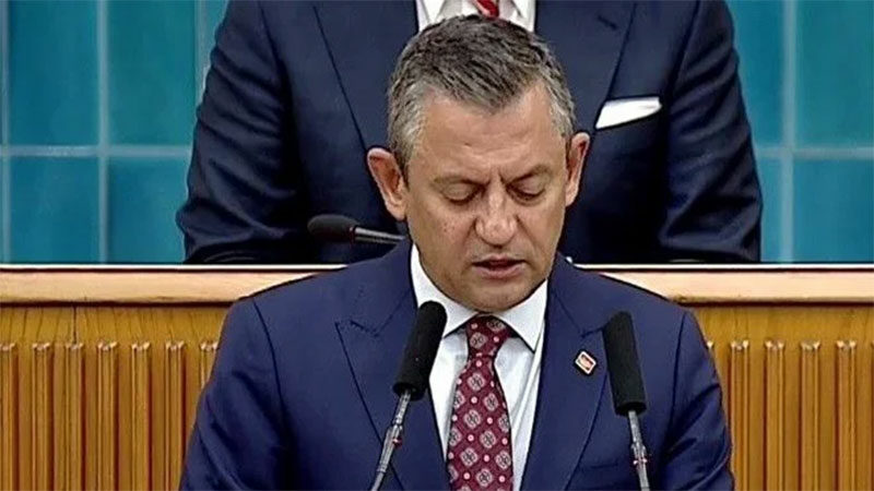 Özgür Özel: Bu katliam yasası durdurulmalıdır Cumhuriyet Halk Partisi (CHP) Genel Başkanı Özgür Özel, Gebze ve