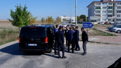 Özgür Özel’den Selahattin Demirtaş’a ziyaret