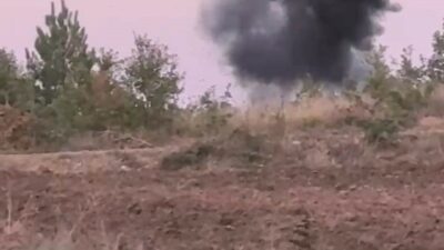 Bursa’da tarlayı süren çiftçi patlamamış el bombası buldu