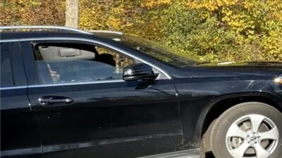 FETÖ elebaşı Gülen, yeni evinden çıkarken görüntüledi