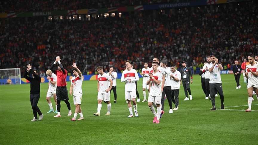 Millilerin yeri değişmedi