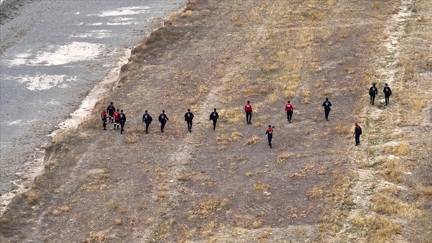 Üniversiteli Rojin 18 gündür kayıp! Arama çalışmaları sürüyor