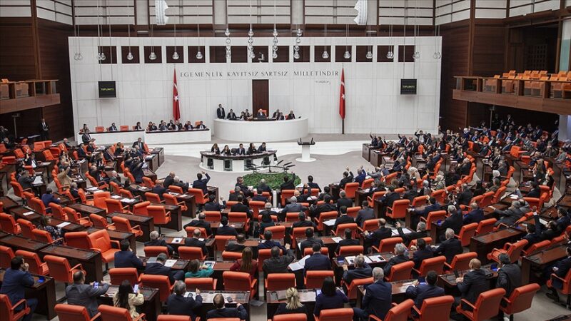 TBMM Genel Kurulu, kamuoyunda 9. Yargı Paketi olarak bilinen kanun