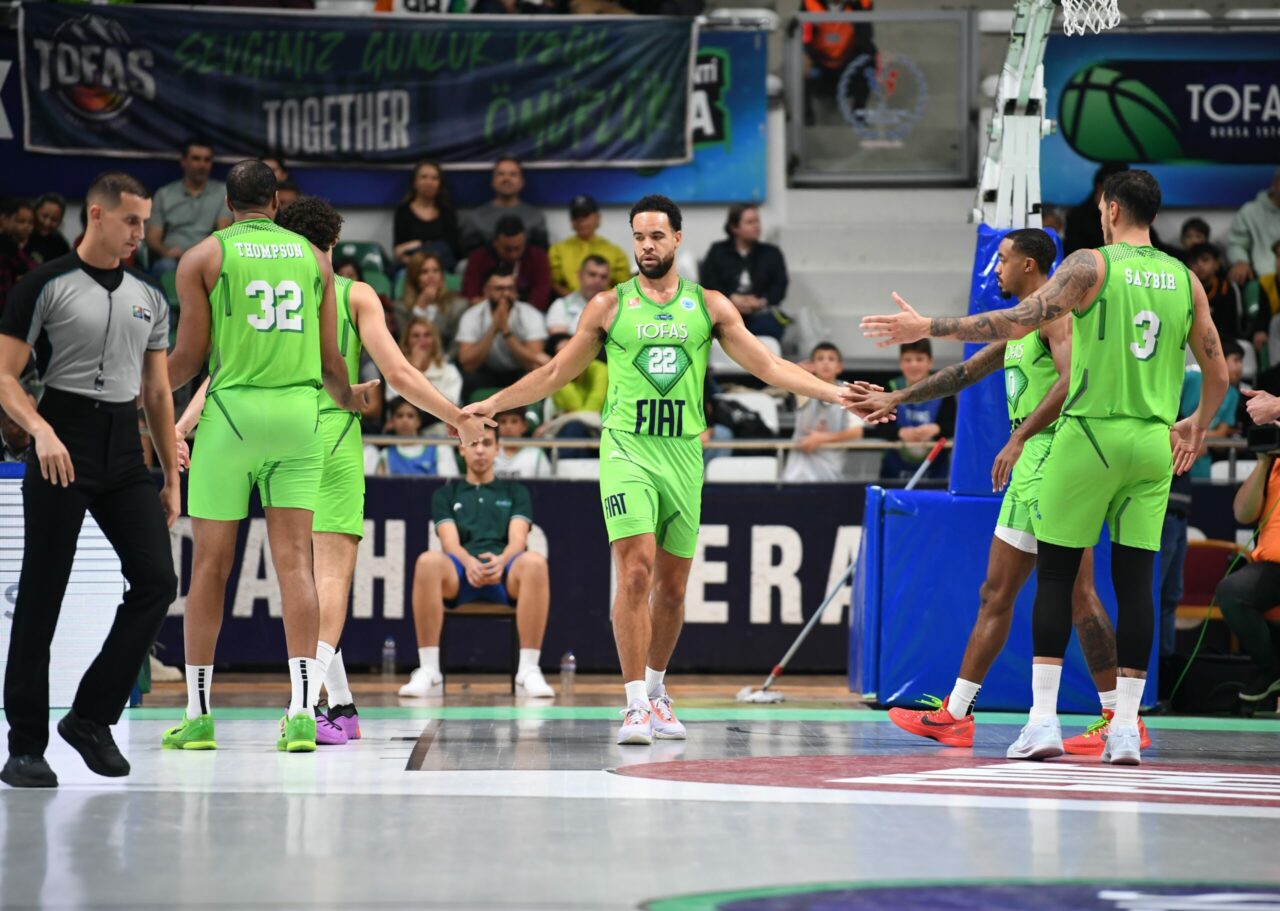 TOFAŞ İstanbul’da 18’de 18 peşinde! Fenerbahçe maçı saat kaçta hangi kanalda? TOFAŞ İstanbul’da 18’de 18 peşinde! Fenerbahçe maçı saat kaçta hangi kanalda?