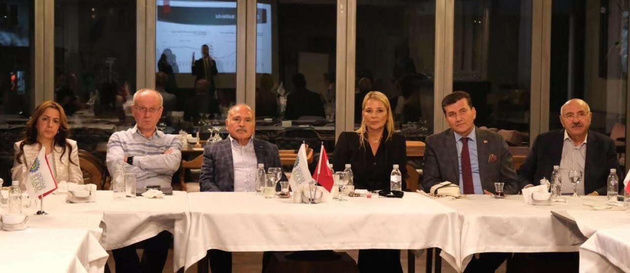 DOSABSİAD’da uzmanlardan Türk ekonomisi değerlendirmesi