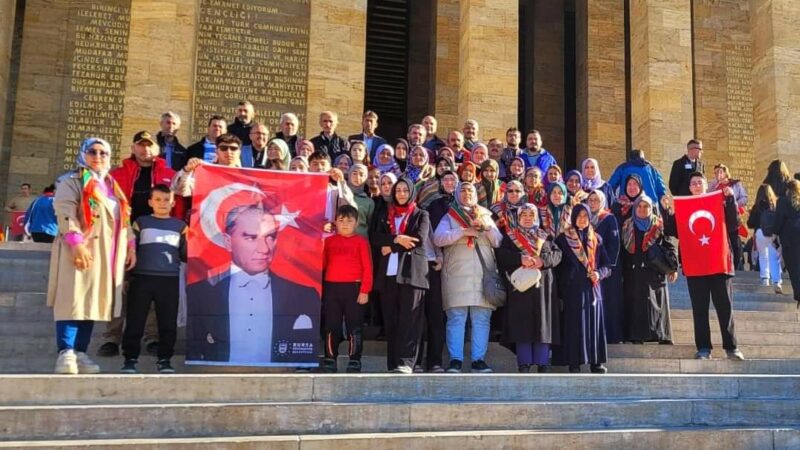 Bursa’nın bu köyüne Başkan Bozbey’den Ankara desteği Bursa'nın Keles ilçesi Yazıbaşı Köyü sakinleri, 29 Ekim Cumhuriyet Bayramı