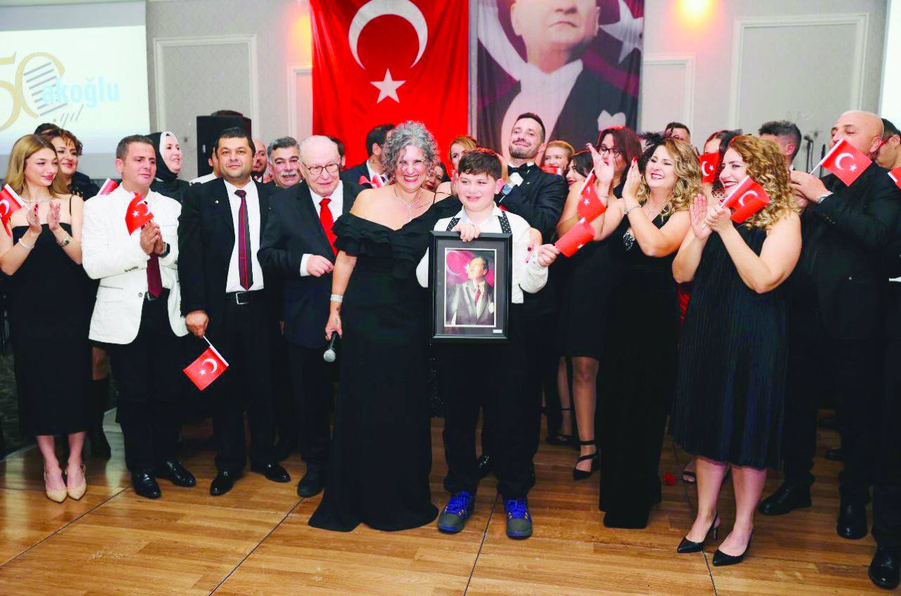 Akoğlu Otomotiv’de Cumhuriyet coşkusu Akoğlu Otomotiv’de Cumhuriyet coşkusu
