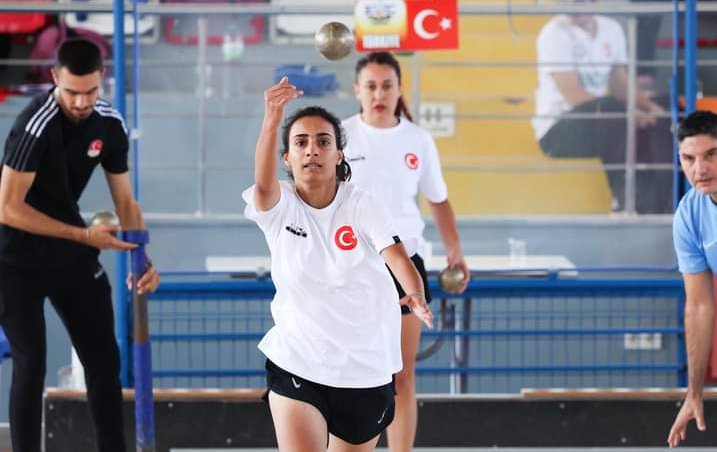 Bursalı sporcu Mine Türker Avrupa şampiyonu oldu Bursalı sporcu Mine Türker Avrupa şampiyonu oldu