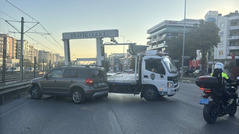 Bursa'nın Nilüfer ilçesinde direksiyon başında fenalaşarak zincirleme trafik kazasına neden