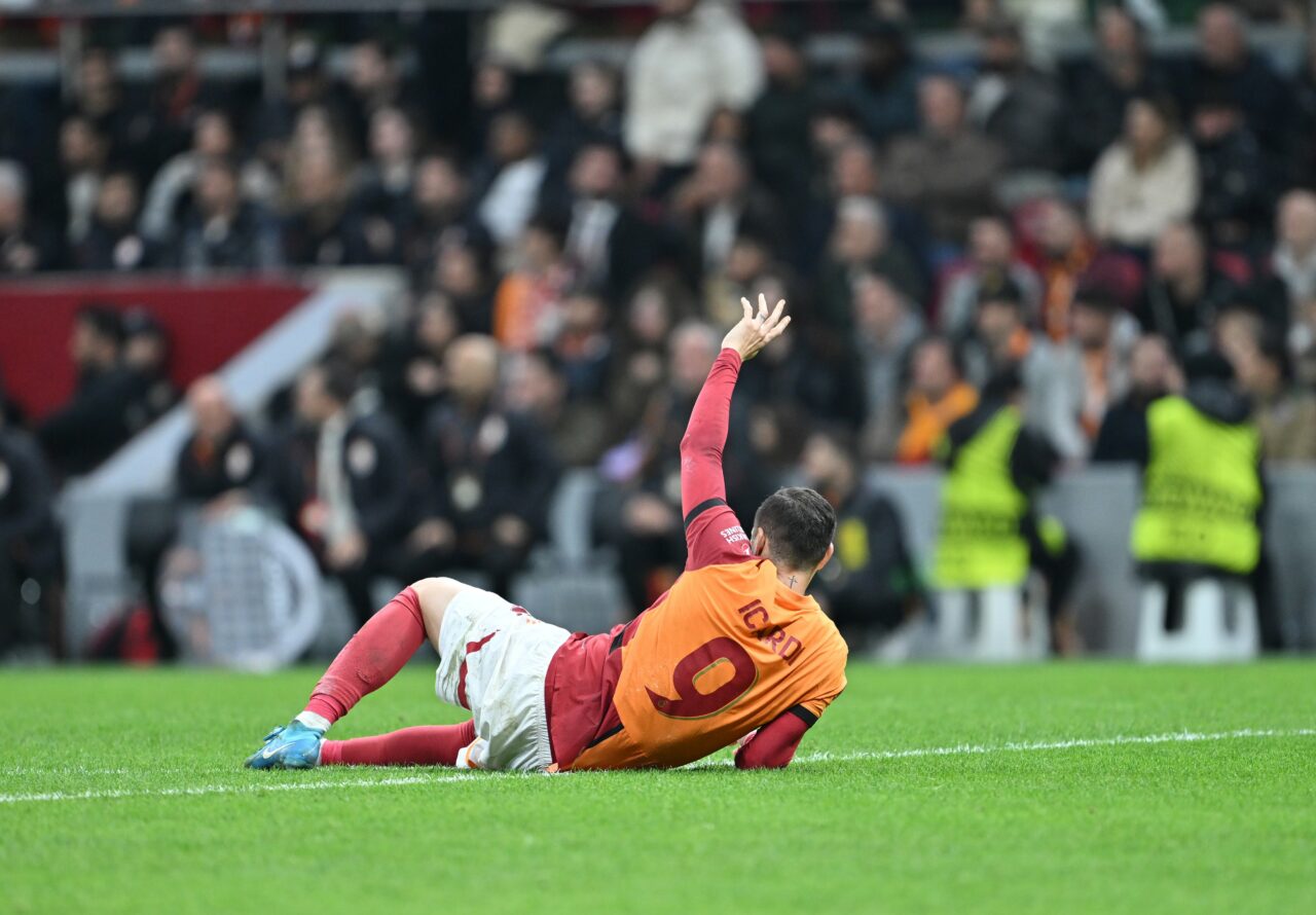 İcardi’den Galatasaray’a kötü haber