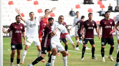 2.Lig’deki Bursa ekibi ateşle oynuyor! Rakibine bir ilki yaşattı…