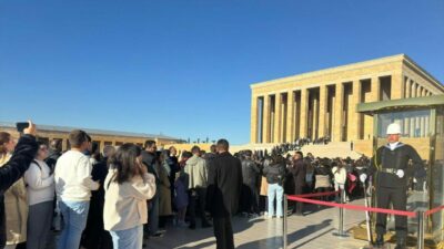 Anıtkabir’de 10 Kasım öncesi ziyaretçi yoğunluğu