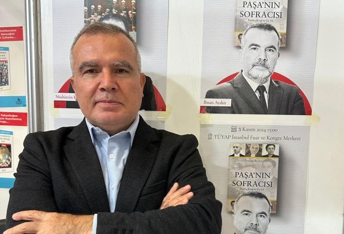 OLAY Yazarı İhsan Aydın ‘Paşa’nın Sofracısı’ kitabını 41. Uluslararası İstanbul Kitap Fuarı’nda imzaladı