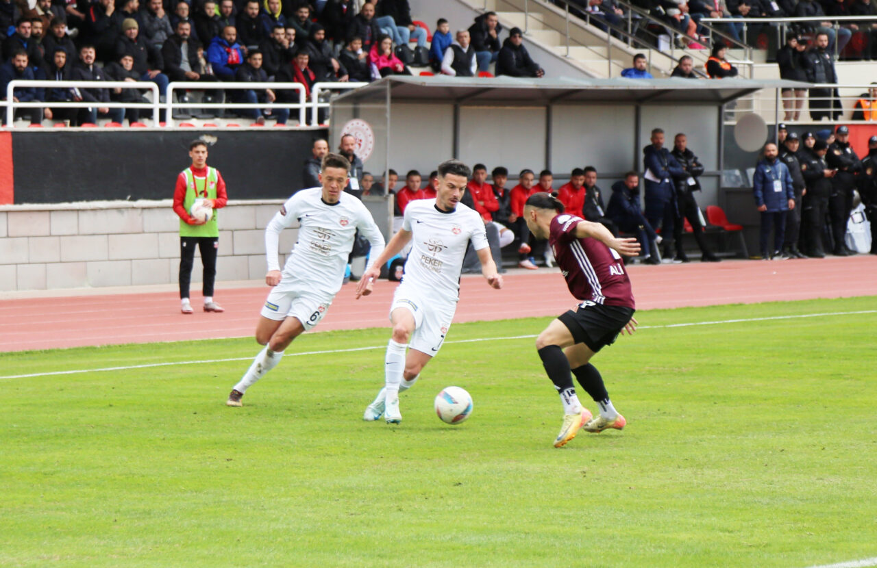 2. Lig’deki Bursa takımı lidere boyun eğdi