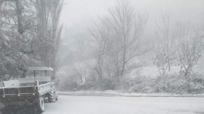 Balıkesir’de kar yağışı etkili oldu