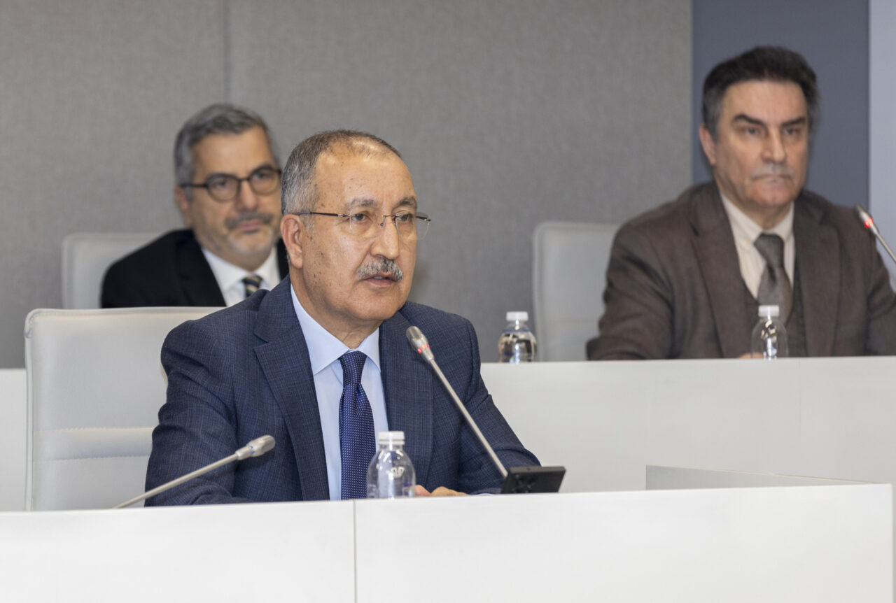 BİK Genel Müdürü Erkılınç; ‘Zam oranları hassas dengeler gözetilerek belirlendi’ BİK Genel Müdürü Erkılınç; ‘Zam oranları hassas dengeler gözetilerek belirlendi’