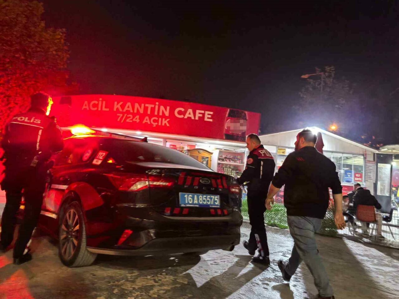 Bursa’da ambulans şoförüne saldırı Bursa’da ambulans şoförüne saldırı