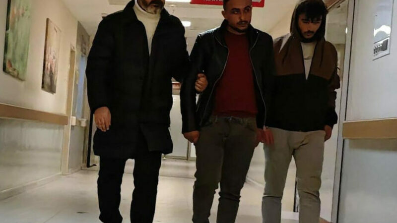 Bursa'nın İnegöl ilçesinde bir evin kapısını kırarak içeri girip yaklaşık