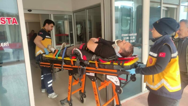 Bursa’da feci kaza Bursa’nın Orhangazi ilçesinde, bir motosiklet önünde seyir halinde olan otomobil