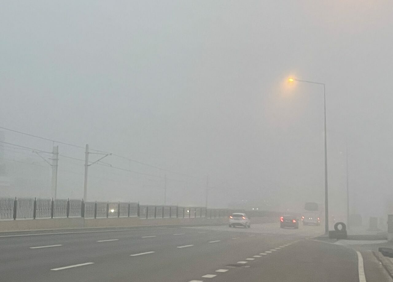 Bursa’da göz gözü görmüyor! Kent yoğun sise büründü
