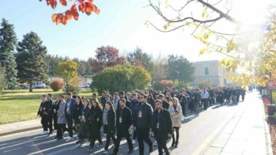 Bursalı 550 genç, Anıtkabir’de!
