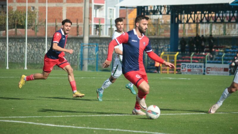 TFF 3. Lig 3'üncü Grup 12'nci hafta mücadelesinde 1923 Mustafakemalpaşaspor,
