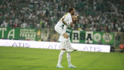 Bursasporlu futbolcular ve Batalla ile tanışmak isteyenler buraya!