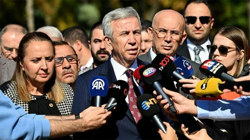 Ankara Büyükşehir Belediye Başkanı Mansur Yavaş, CHP’den istifa edeceği yönündeki