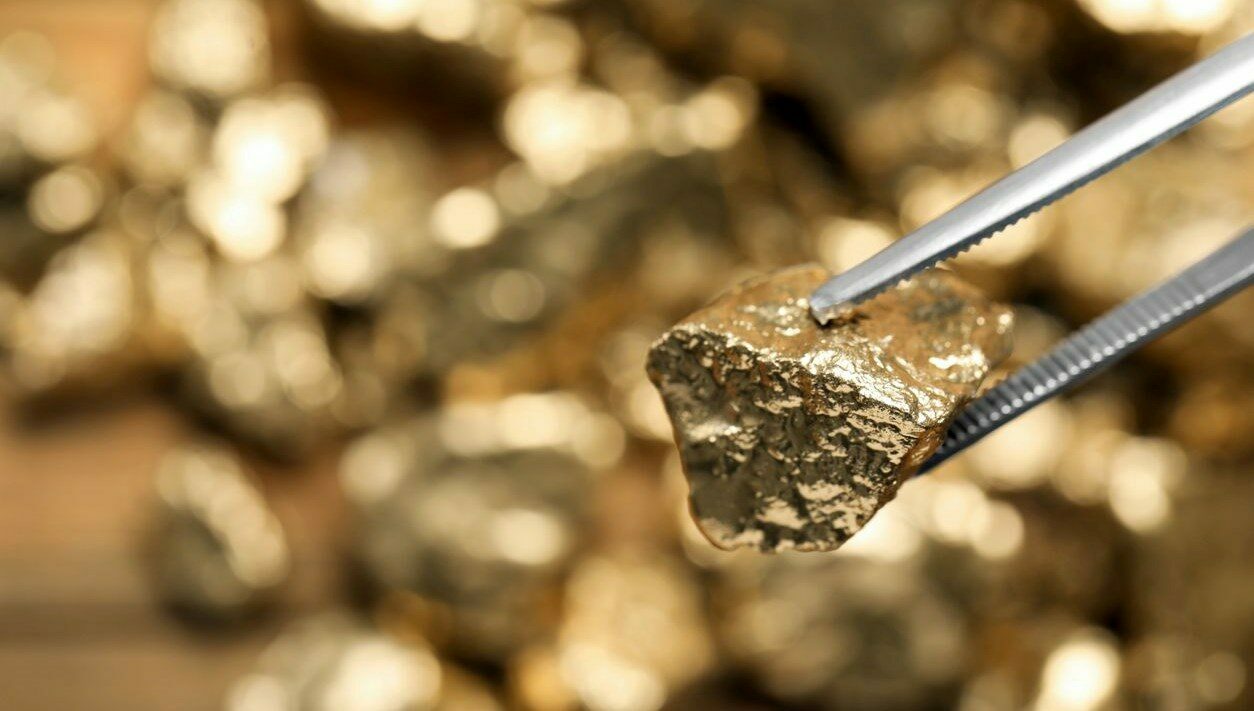 Dünyanın en büyük altın yatağı bulundu: 80 milyar dolar değerinde! Dünyanın en büyük altın yatağı bulundu: 80 milyar dolar değerinde!