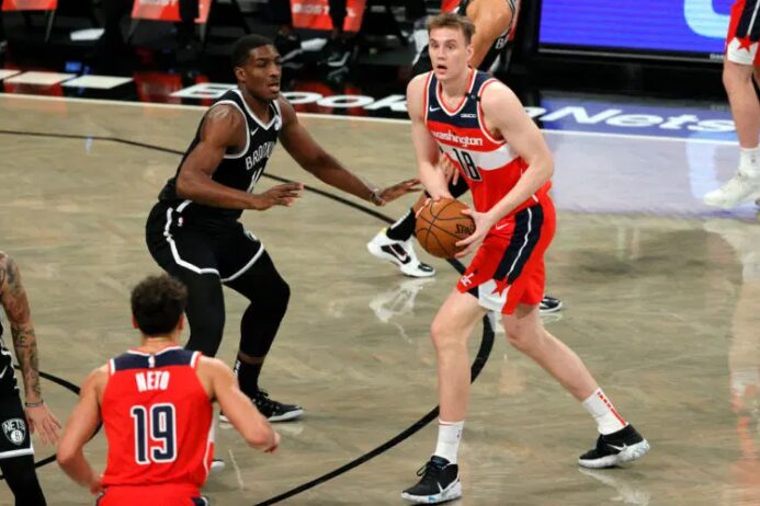 TOFAŞ’a NBA’den 2.16’lık dev pivot TOFAŞ’a NBA’den 2.16’lık dev pivot