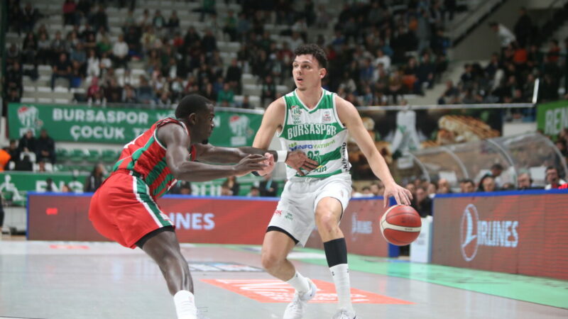 Bursaspor Yörsan sonunu getiremedi Türkiye Sigorta Basketbol Süper Ligi 8. hafta maçında Bursaspor Yörsan,