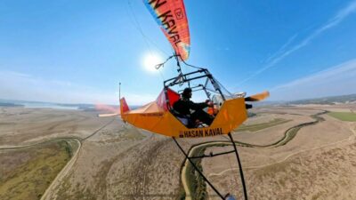 Evinde uçak yaptı sonra da turladı