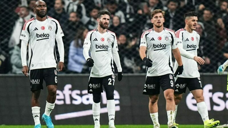 Göztepe’den tarihi dönüş Beşiktaş, Trendyol Süper Lig'in 13. haftasında 2-0 öne geçtiği mçaçta