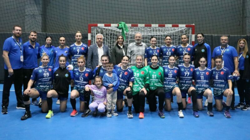Bursa Büyükşehir Belediyespor Avrupa’da tur arıyor Hentbolda EHF Kadınlar Avrupa Kupası'nda mücadele eden Bursa Büyükşehir Belediyespor,