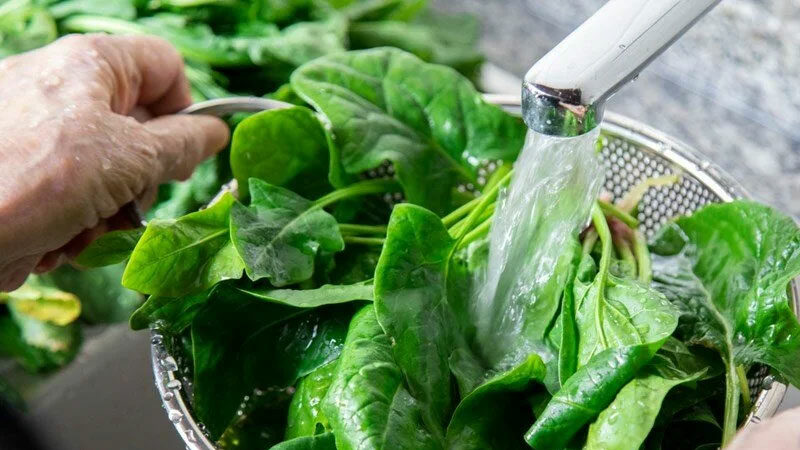 İçeriğindeki vitaminler, magnezyum, demir ve kalsiyum oranıyla birçok sağlık sorununa