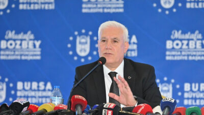 Başkan Mustafa Bozbey’den kayyum tepkisi