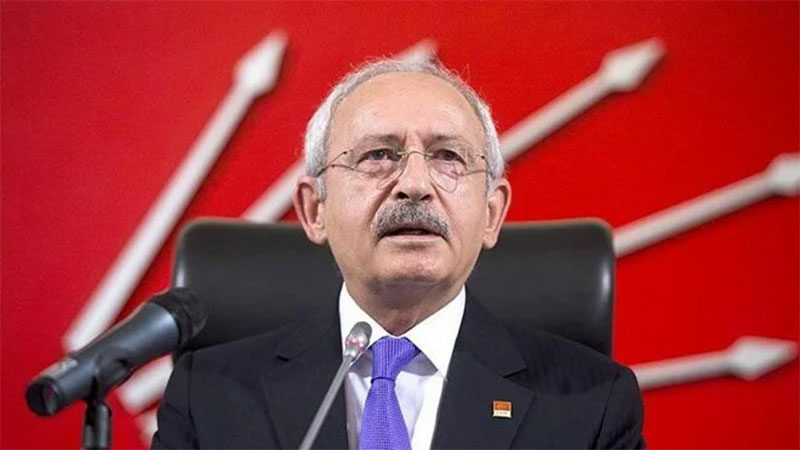 Siyasi yasak davası: Kılıçdaroğlu adliyede Eski CHP Genel Başkanı Kemal Kılıçdaroğlu hakkında "kamu görevlisine hakaret"